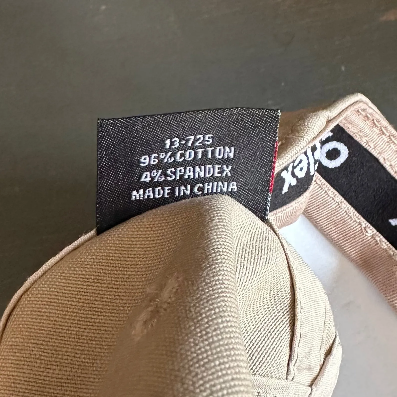 Hermosa Beach ROPER :: "FLEX" 6 Panel Mid Profile Flat Visor Baseball Cap - Khaki