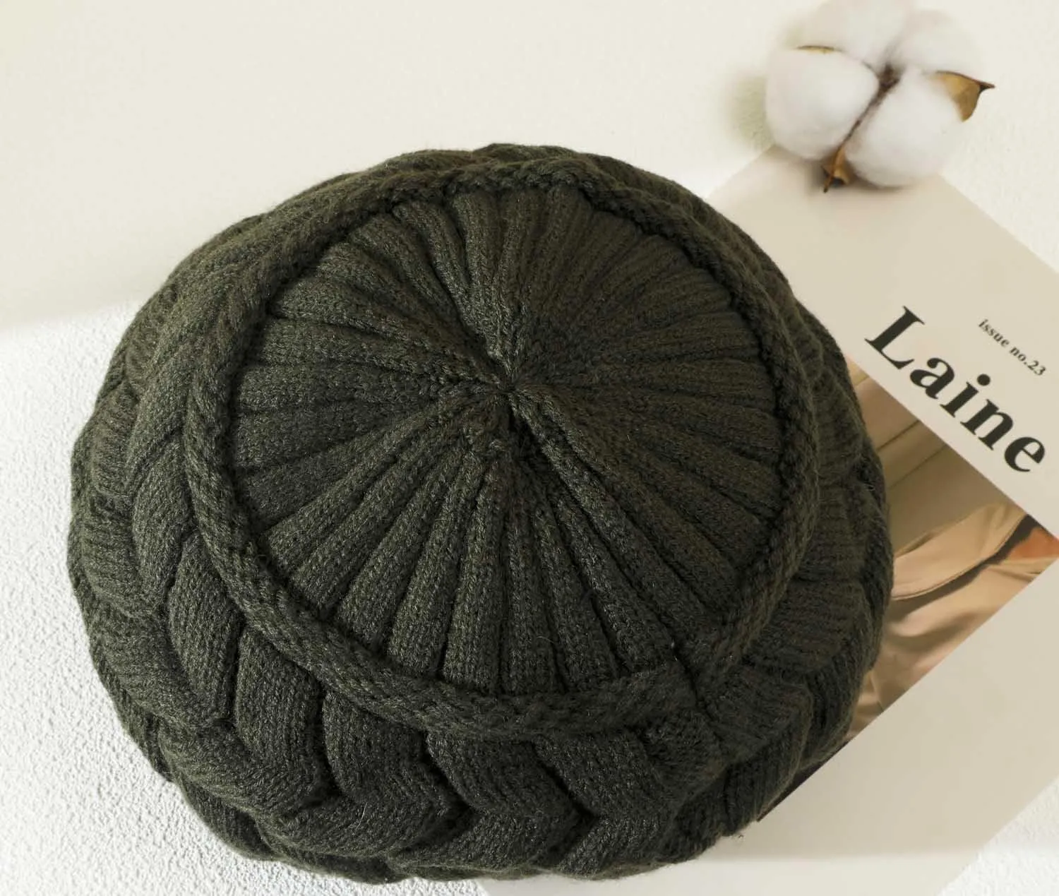 HINDAWI Women Winter Warm Knit Hat Wool Snow Ski Caps with Visor